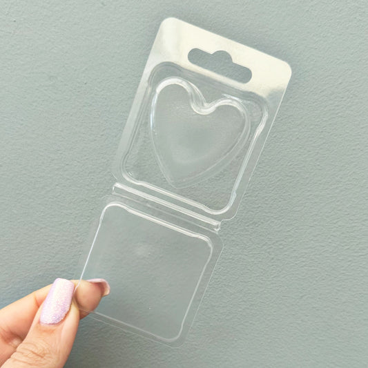 1oz Heart Cavity Clamshell